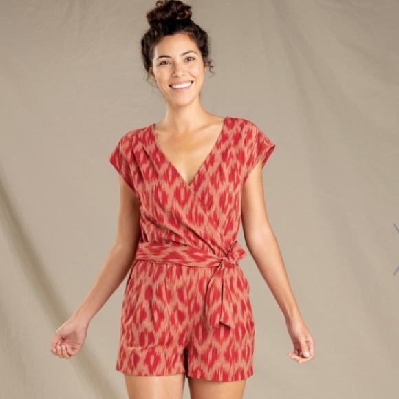Toad&Co Dresses & Skirts - Toad & Co Ikat Coral Romper